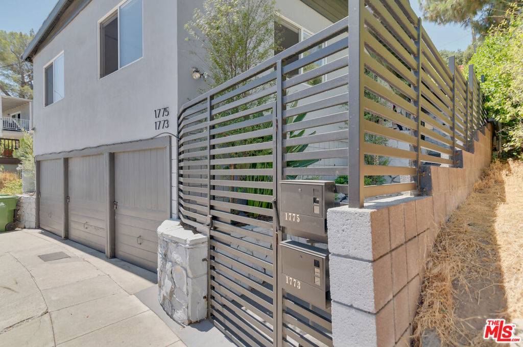 Los Angeles, CA 90041,1775 College View PL