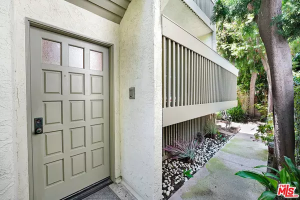 Santa Monica, CA 90405,631 Strand ST #4