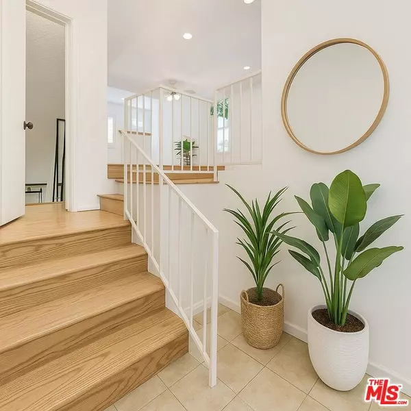 631 Strand ST #4, Santa Monica, CA 90405
