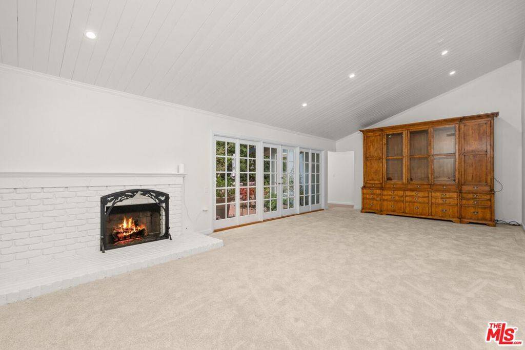 Malibu, CA 90265,30604 Sicomoro DR