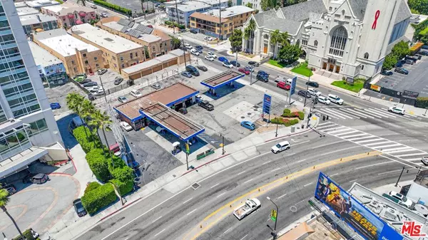 Los Angeles, CA 90028,1787 N Highland AVE