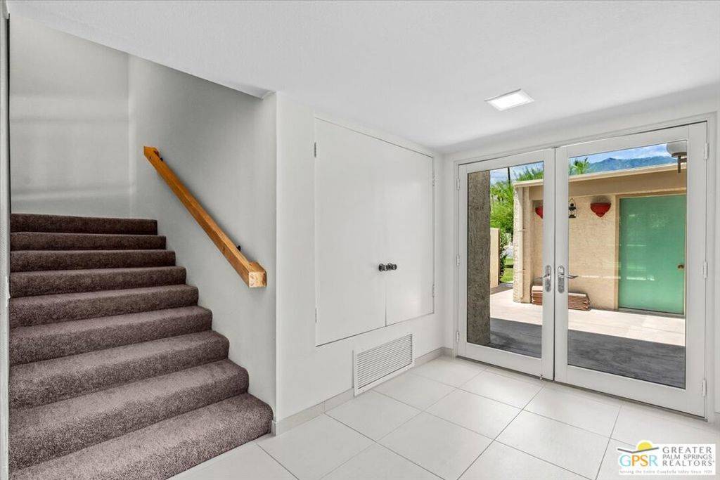 Palm Springs, CA 92264,3572 E Bogert TRL