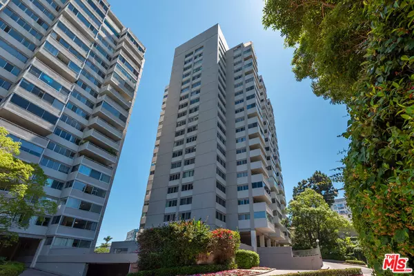 Los Angeles, CA 90024,865 Comstock AVE #PHD
