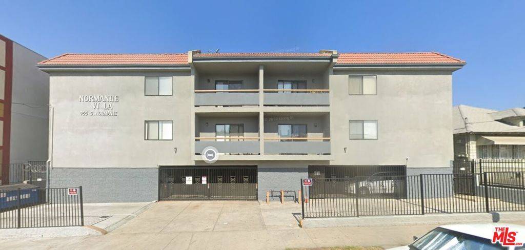 955 S Normandie AVE, Los Angeles, CA 90006