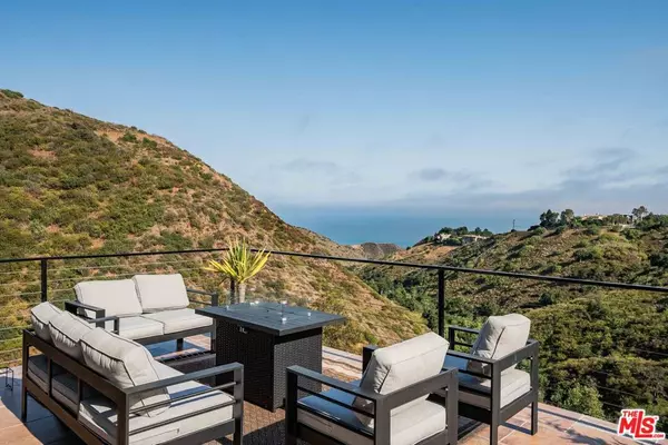 Malibu, CA 90265,4263 Vista PL