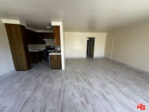 Torrance, CA 90503,3422 Maricopa ST #109