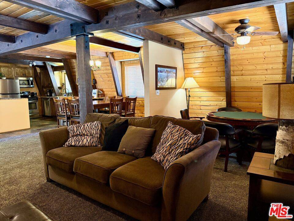 Big Bear, CA 92315,508 Waynoka LN