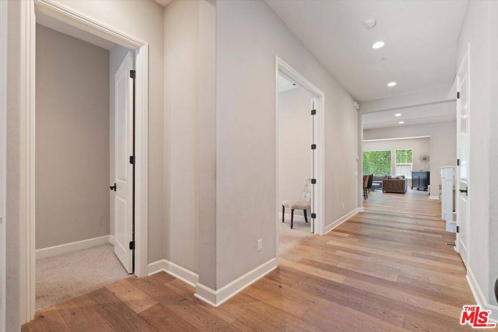 Sherman Oaks, CA 91411,14624 Mccormick ST