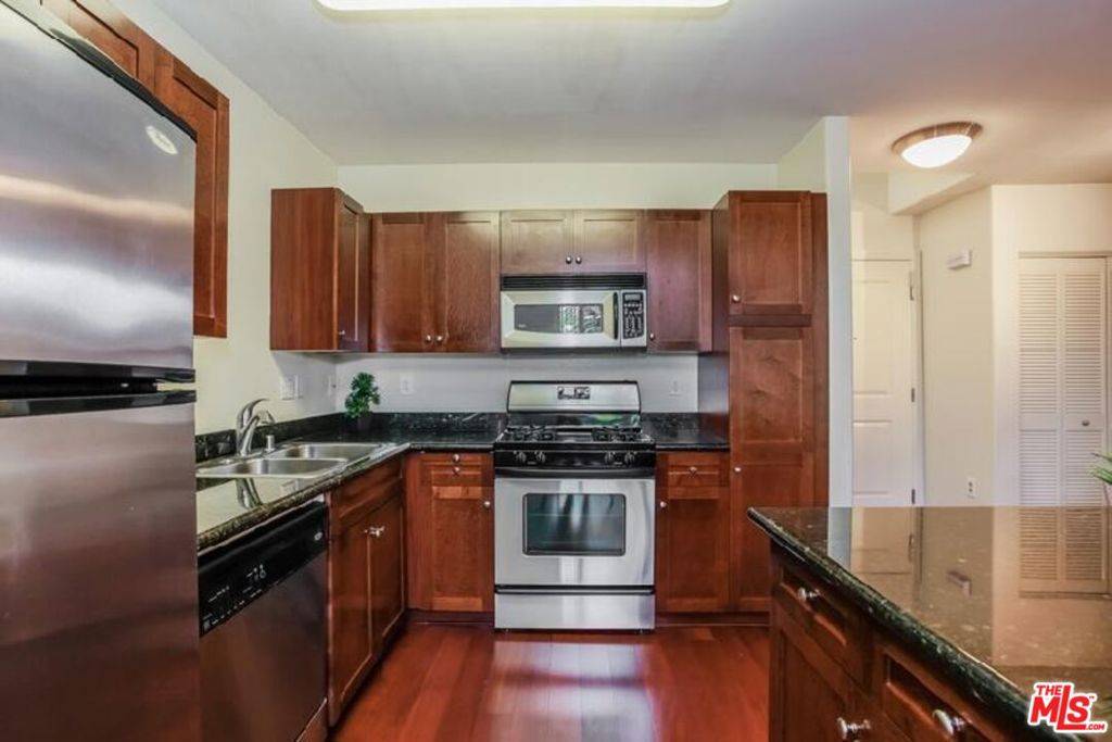 Los Angeles, CA 90012,100 S Alameda ST #436