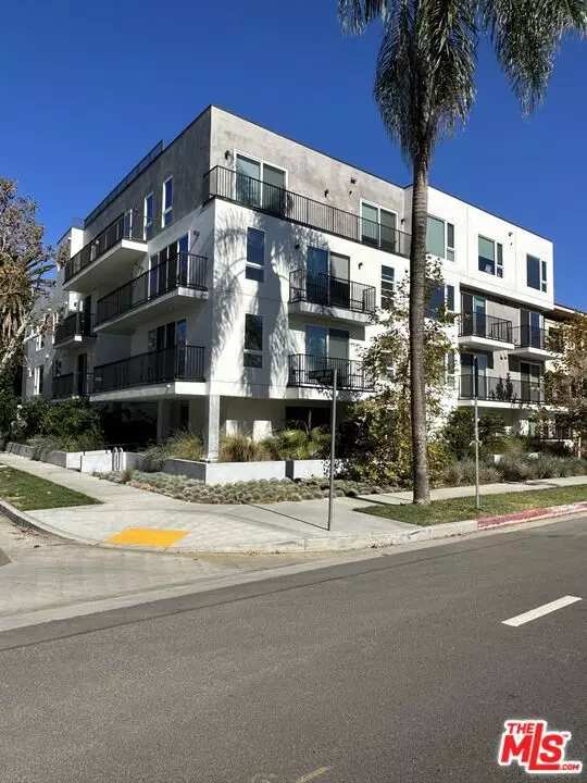 4806 Sylmar AVE #PH2, Sherman Oaks, CA 91423
