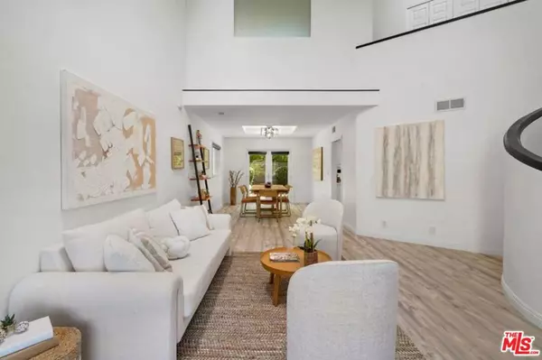 Yorba Linda, CA 92887,20754 Tulip CIR