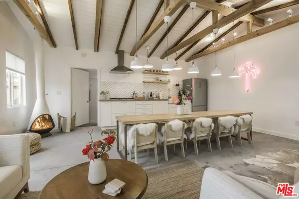 Venice, CA 90291,718 #1/2 Vernon AVE