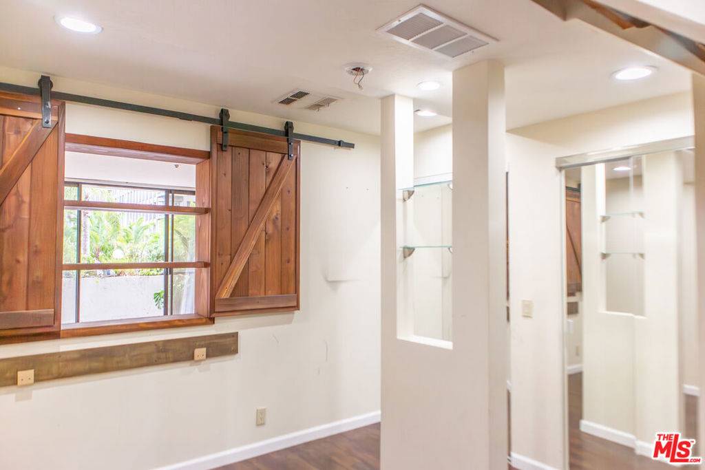Los Angeles, CA 90012,880 W 1st ST #205