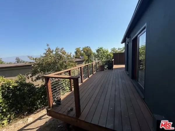 Los Angeles, CA 90039,2467 Silver Ridge AVE