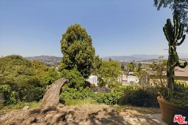 Los Angeles, CA 90039,2467 Silver Ridge AVE