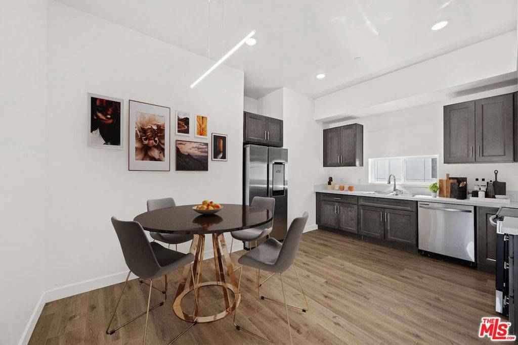 Buena Park, CA 90621,7411 Artesia BLVD #310