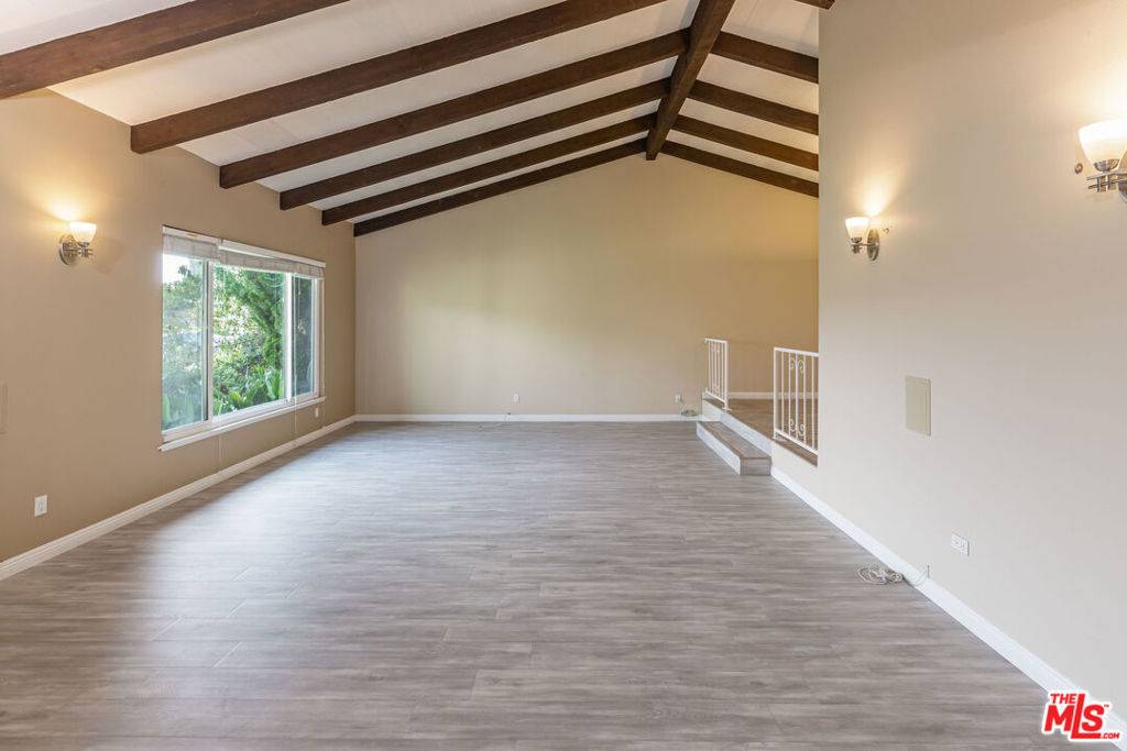 Rancho Palos Verdes, CA 90275,6032 Sandbrook DR