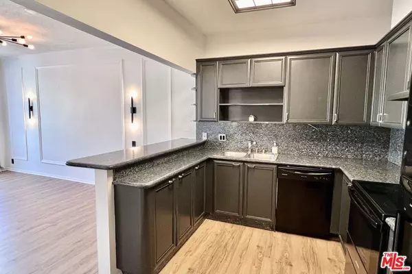 West Hollywood, CA 90069,8960 Cynthia ST #109