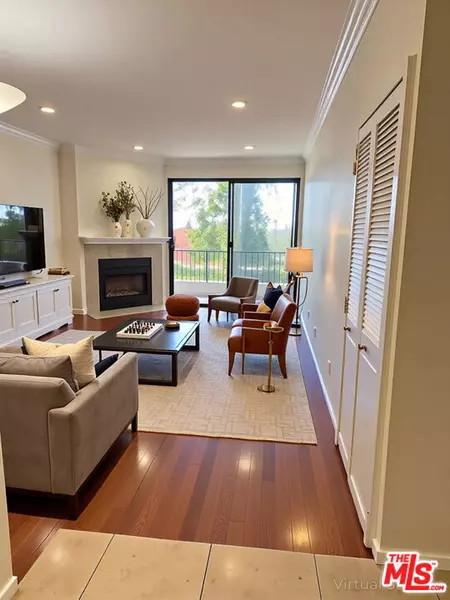 660 N Sweetzer AVE #204, West Hollywood, CA 90048