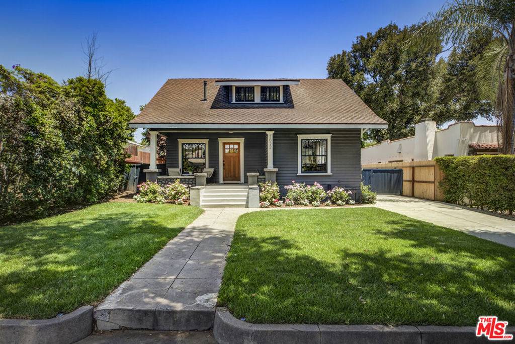 Pasadena, CA 91103,1022 N Marengo AVE