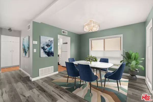 5245 Coldwater Canyon AVE #J, Sherman Oaks, CA 91401