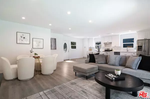 Van Nuys, CA 91406,15405 Covello ST