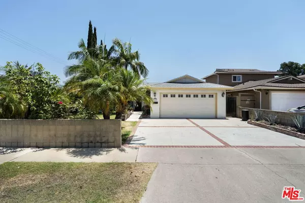 Anaheim, CA 92806,700 S Plymouth PL