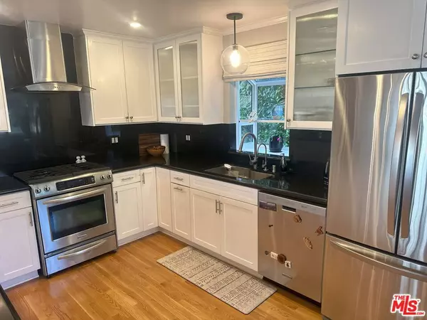 11662 Iowa AVE #6, Los Angeles, CA 90025