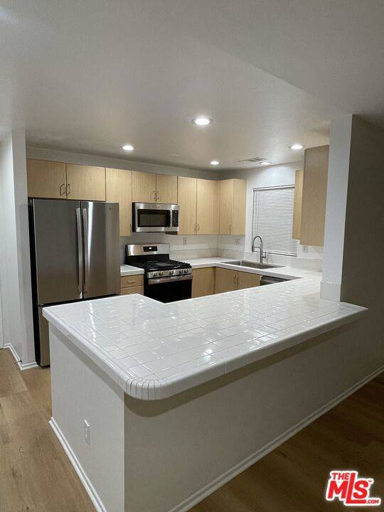 121 Cancion WAY, Los Angeles, CA 90033