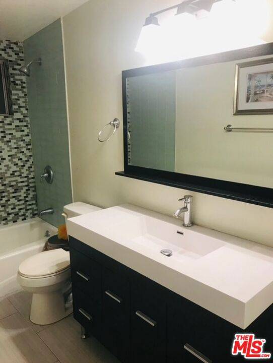 Cerritos, CA 90703,11911 Yearling ST