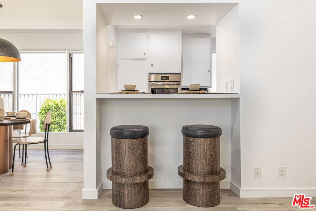 West Hollywood, CA 90069,8911 S Cynthia ST #7