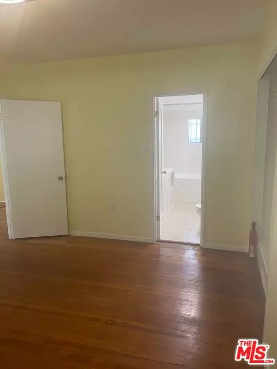 Los Angeles, CA 90027,4426 Finley AVE