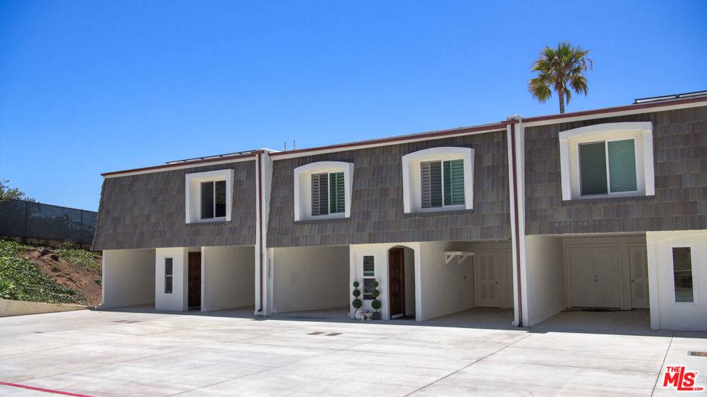Malibu, CA 90265,11964 Whalers LN