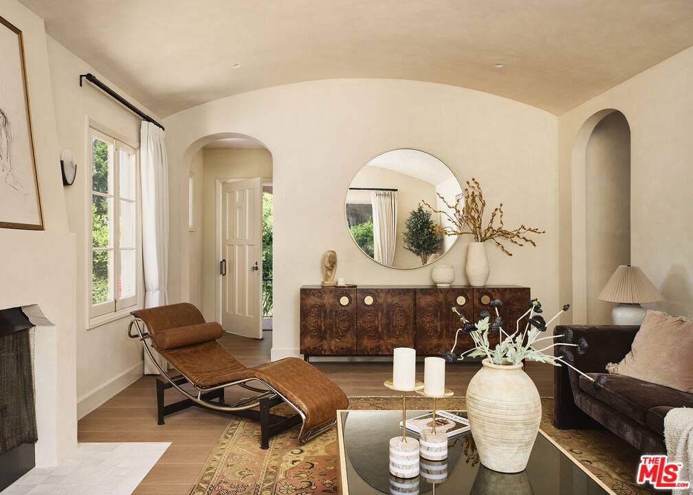 Studio City, CA 91602,4140 Elmer AVE
