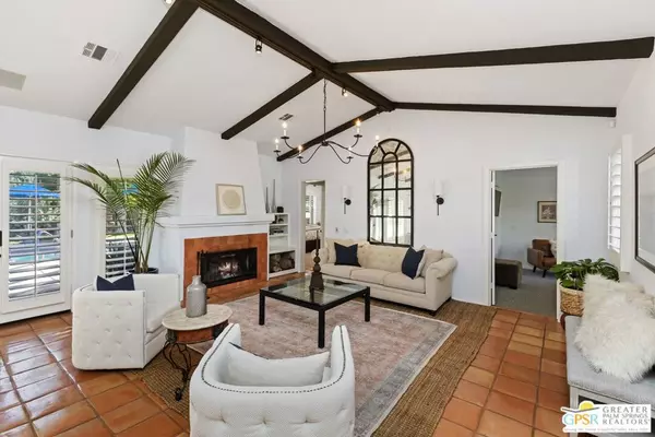 Palm Springs, CA 92262,535 E Via Colusa