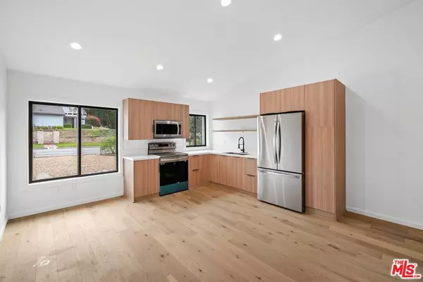 Walnut, CA 91789,20071 1/2 Emerald Meadow DR