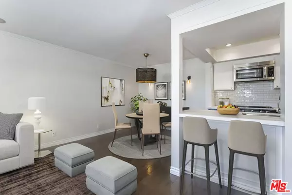 West Hollywood, CA 90069,906 N Doheny DR #311