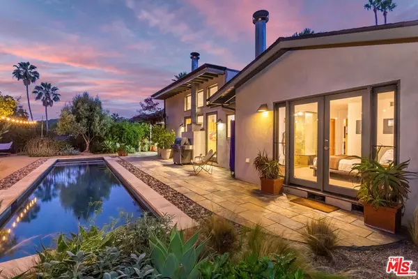 8631 Allenwood RD, Los Angeles, CA 90046