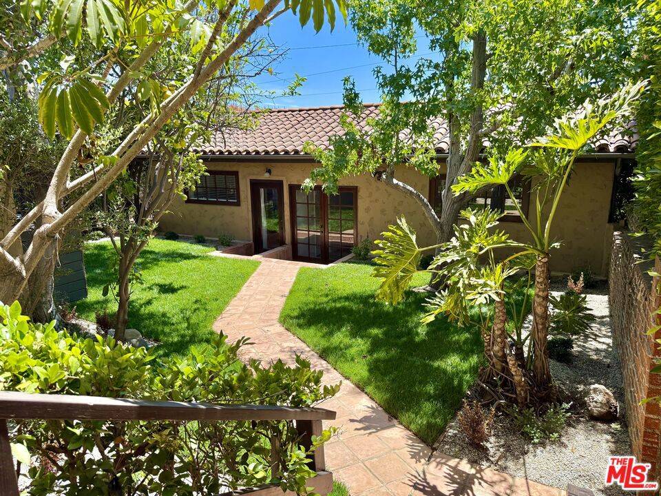 Los Angeles, CA 90025,1901 Westholme AVE