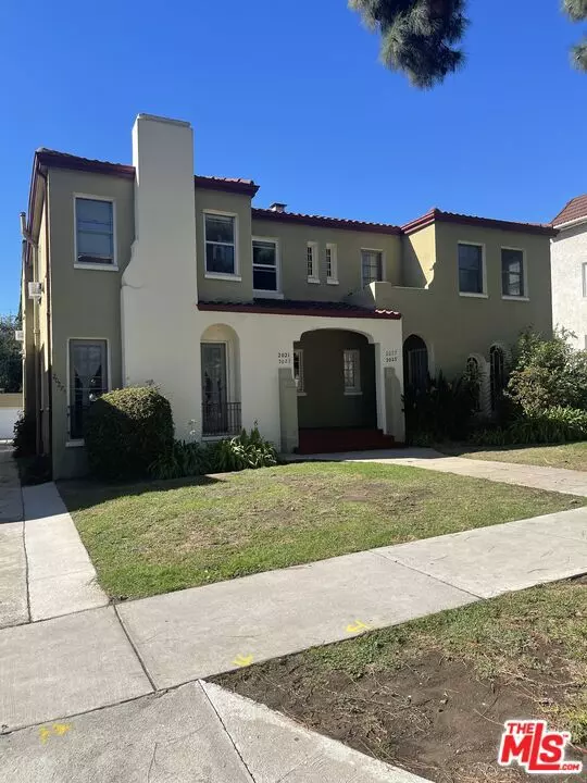 Los Angeles, CA 90027,2021 N Vermont AVE