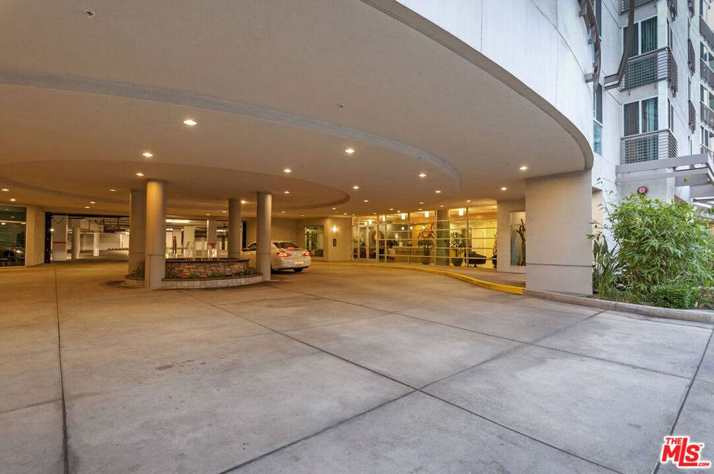 Los Angeles, CA 90012,267 S San Pedro ST #326
