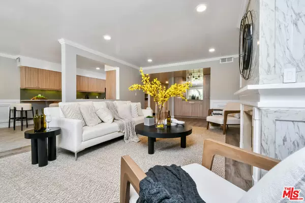 Beverly Hills, CA 90211,225 S Tower DR #101