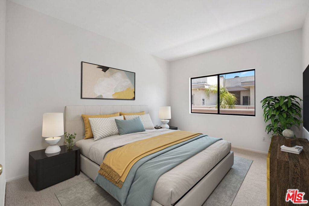 Sherman Oaks, CA 91423,14050 Magnolia BLVD #316
