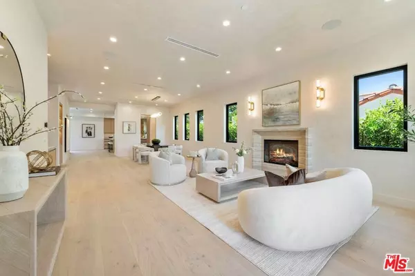 Sherman Oaks, CA 91423,4273 Murietta AVE
