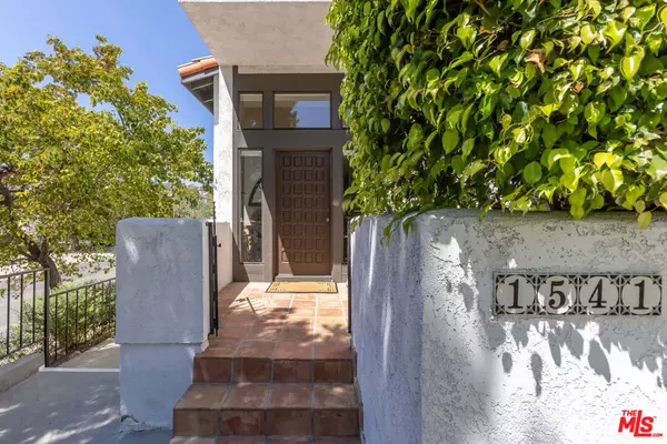 1541 Palisades DR, Pacific Palisades, CA 90272