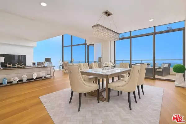 Marina Del Rey, CA 90292,4337 Marina City DR #PH40
