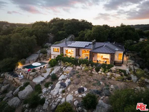 Santa Barbara, CA 93105,5651 W Camino Cielo