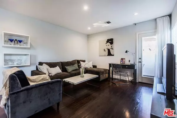 4409 IRVINE AVE, Studio City, CA 91602