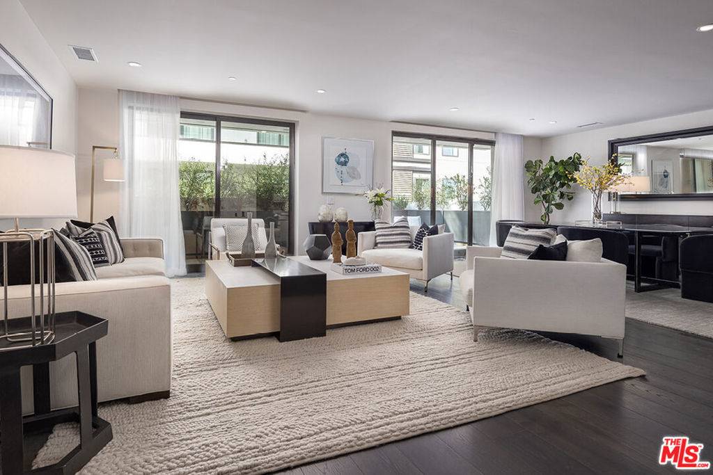 411 S Hamel RD #205, Los Angeles, CA 90048