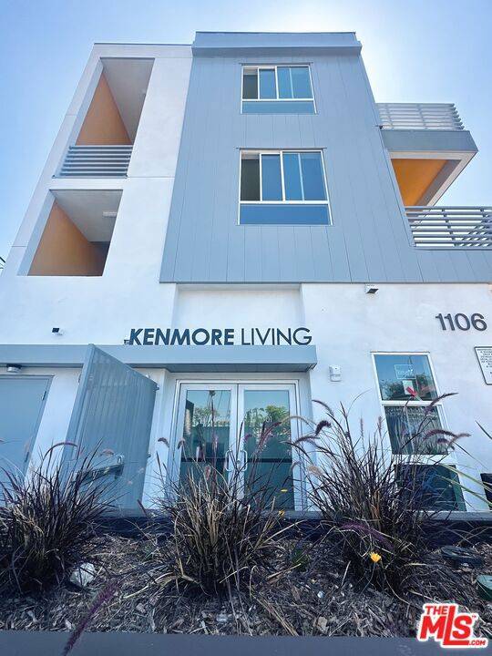 1106 S Kenmore AVE #301, Los Angeles, CA 90006